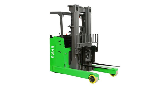 定西CQD12/15/20-E2C15前移式叉车(站驾式)