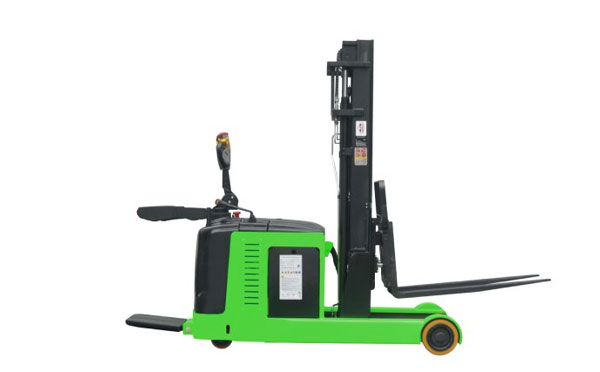 定西CQD20-E2C15前移式叉车(高配小前移)