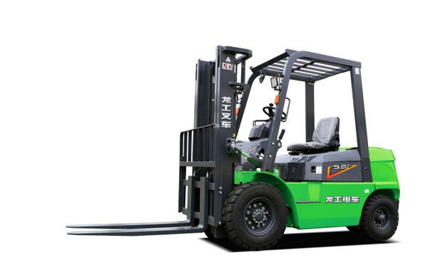 电定西叉车的特性和作用